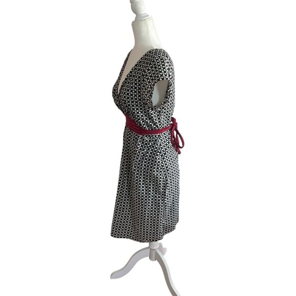 Mata Traders Black & White Geometric Print Dress Red Waist Tie Cotton Size Large - Picture 3 of 6